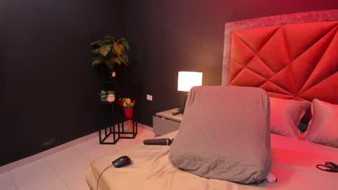 MIA  online show from 03/04/26, 08:04