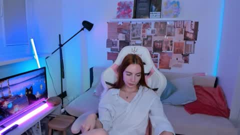 Mia online show from 03/02/26, 02:25