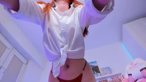 Mia online show from 03/22/26, 02:26