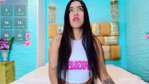 mia montess online show from 10/18/25, 12:39