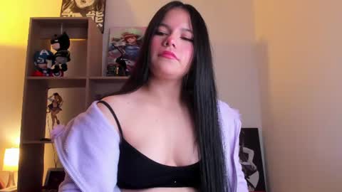 Snapshot of mia_moralez chatting on 06/10/26, 12:59 MIA online show from 06/10/26, 12:59