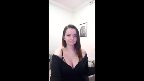 Snapshot of mia_muuur chatting on 02/10/26, 08:07 Mia online show from 02/10/26, 08:07