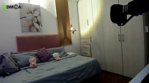 Mia Nevaeh - follow me online show from 06/16/26, 08:00