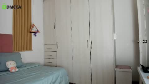 Mia Nevaeh - follow me online show from 06/19/26, 08:01