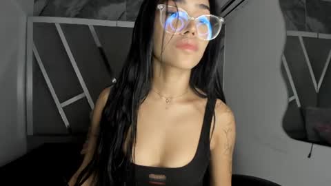 Snapshot of mia_petiteht chatting on 06/27/26, 08:58 mia_petiteht online show from 06/27/26, 08:58