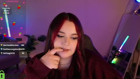 Mia online show from 04/06/26, 04:46