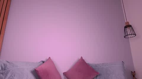 Snapshot of mia_reeves chatting on 07/07/26, 01:37 Mia Reeves online show from 07/07/26, 01:37