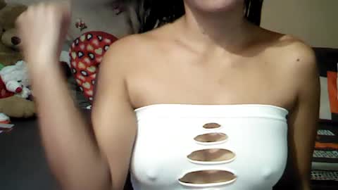 Snapshot of mia_rein chatting on 07/26/26, 02:42 mia_rein online show from 07/26/26, 02:42