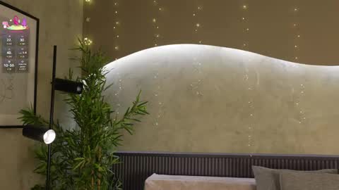 mia_rosalie online show from 05/23/26, 11:36