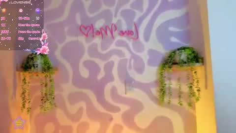 Snapshot of mia_scarlet7 chatting on 07/07/26, 12:31 Mia . online show from 07/07/26, 12:31