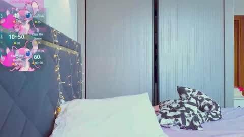 Mia online show from 02/28/25, 06:21