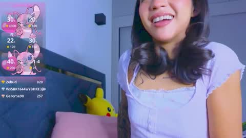 Mia online show from 10/11/25, 07:23