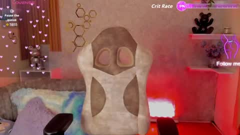 Mia online show from 05/17/26, 12:12