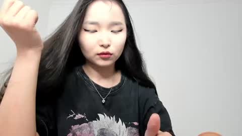 Snapshot of mia_soyun chatting on 06/29/26, 02:06 Your Soyun online show from 06/29/26, 02:06