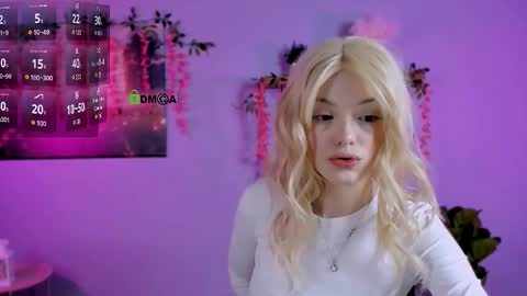 mia_starrr_ online show from 01/17/26, 08:01