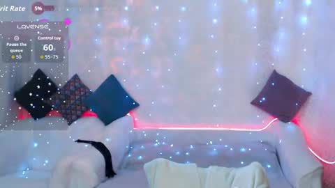 mia_sunn online show from 06/14/26, 02:24