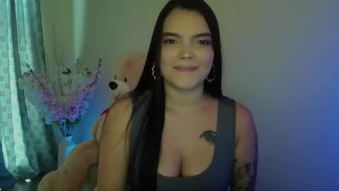 mia_thopsom online show from 02/04/26, 02:45