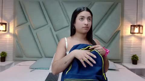 Snapshot of mia_turner18 chatting on 04/13/26, 01:16 Mia online show from 04/13/26, 01:16