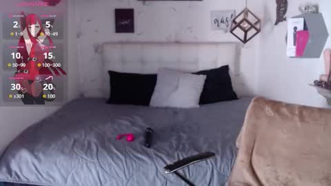 MIA  online show from 12/18/25, 07:09