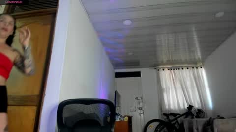 Snapshot of mia_velvet1 chatting on 07/06/26, 02:47 MIA online show from 07/06/26, 02:47