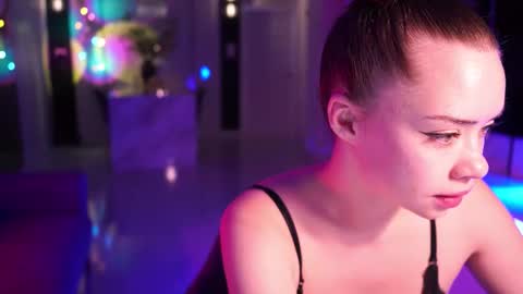 VixenMia online show from 02/27/26, 04:01