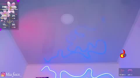 Mia online show from 01/28/25, 09:08