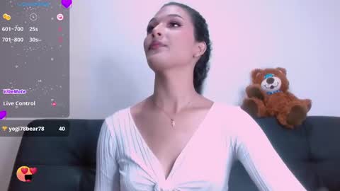Mia online show from 12/02/24, 02:41