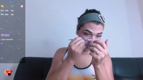 Mia online show from 02/03/25, 02:24