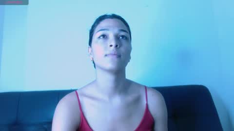 Mia online show from 02/12/25, 12:01
