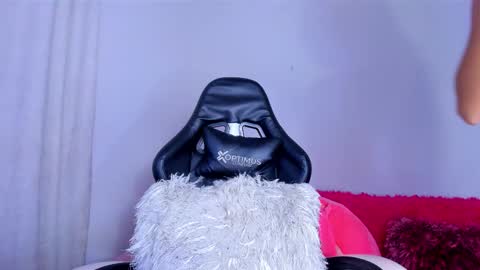 miaa_lovee6969 online show from 12/16/25, 11:21