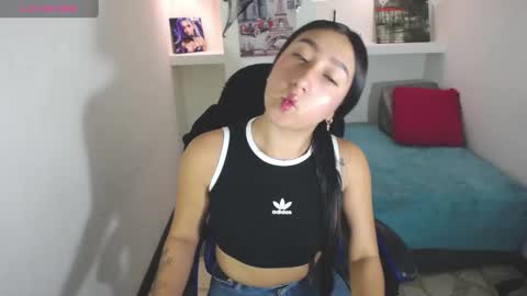       online show from 11/04/25, 12:48