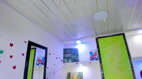       online show from 05/21/26, 08:05