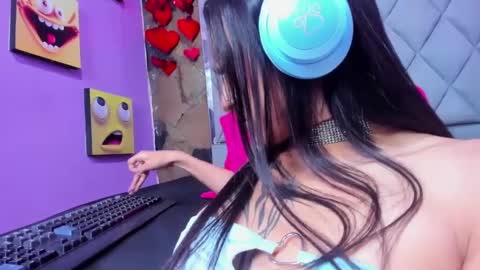 Miaa online show from 02/18/25, 09:32