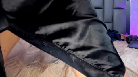 Mia online show from 02/13/25, 03:03