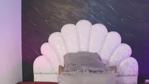 Mia online show from 03/14/26, 12:10