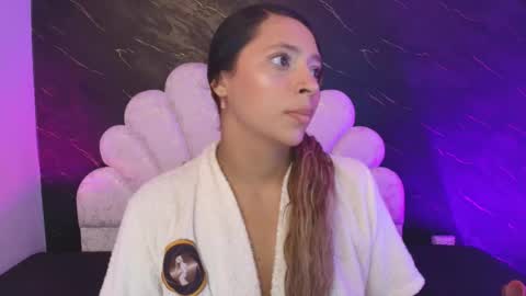Mia online show from 05/23/26, 12:09