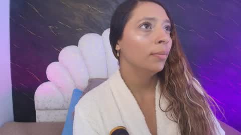 Snapshot of miaabrown__ chatting on 06/09/26, 12:06 Mia online show from 06/09/26, 12:06