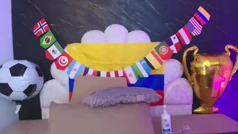 Snapshot of miaabrown__ chatting on 07/01/26, 12:07 Mia online show from 07/01/26, 12:07