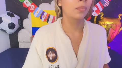 Snapshot of miaabrown__ chatting on 07/16/26, 12:00 Mia online show from 07/16/26, 12:00