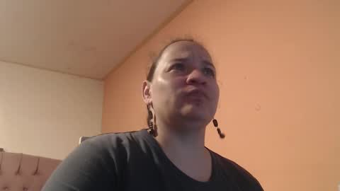 Snapshot of miaabrownn chatting on 02/18/25, 07:19 MIA online show from 02/18/25, 07:19