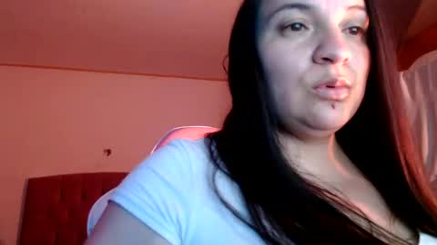 Snapshot of miaabrownn chatting on 09/20/25, 03:29 MIA online show from 09/20/25, 03:29