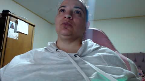 Snapshot of miaabrownn chatting on 09/24/25, 07:06 MIA online show from 09/24/25, 07:06