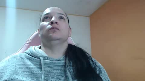 Snapshot of miaabrownn chatting on 02/04/26, 08:58 MIA online show from 02/04/26, 08:58