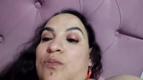Snapshot of miaabrownn chatting on 05/18/26, 06:19 MIA online show from 05/18/26, 06:19