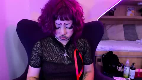 Snapshot of miaamane chatting on 02/09/25, 04:07 Mia online show from 02/09/25, 04:07