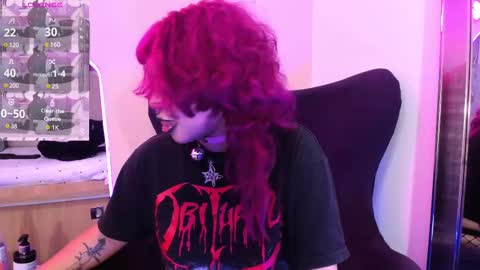 Snapshot of miaamane chatting on 02/17/25, 03:42 Mia online show from 02/17/25, 03:42