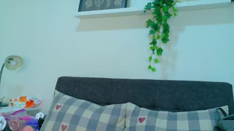 Snapshot of miaanderson__ chatting on 04/06/26, 01:12 miaanderson__ online show from 04/06/26, 01:12