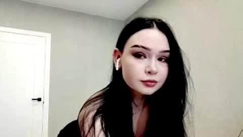 Snapshot of miaaster chatting on 03/03/26, 07:36 Mia online show from 03/03/26, 07:36