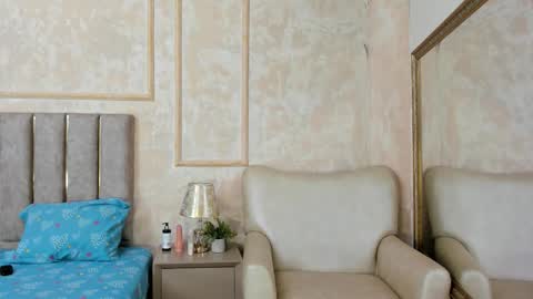 Miaasummer online show from 02/09/26, 11:36