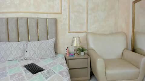 Miaasummer online show from 02/11/26, 11:37